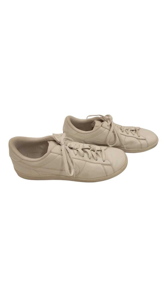 Shoes: Men's Size 14 Nike