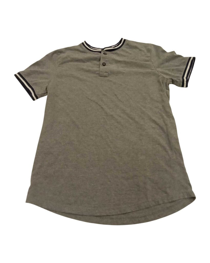 Short Sleeve Shirt: Baseball Style