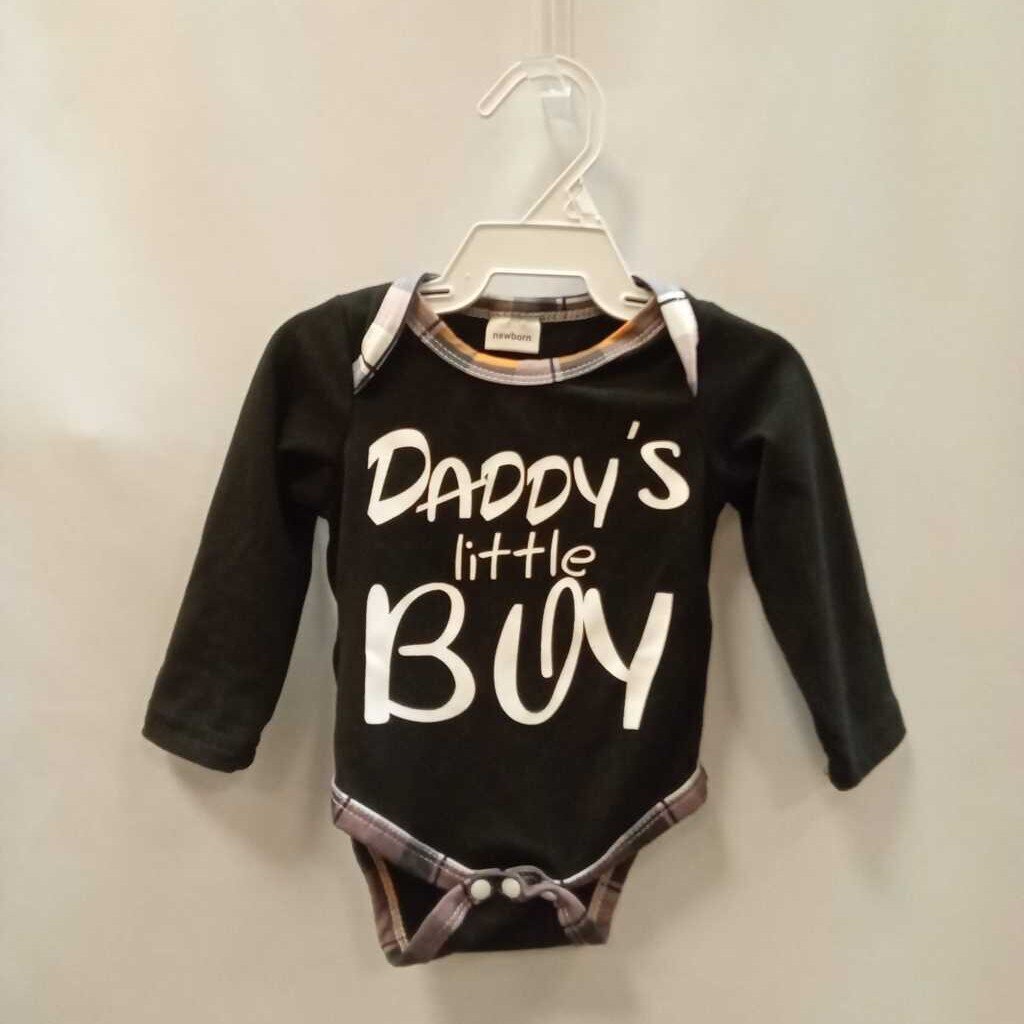 onesie: long sleeve daddy's little boy