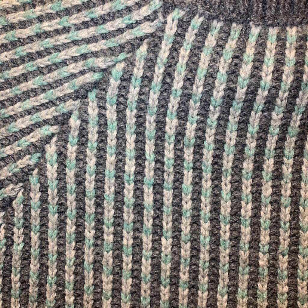Sweater: Knit Striped gray/green