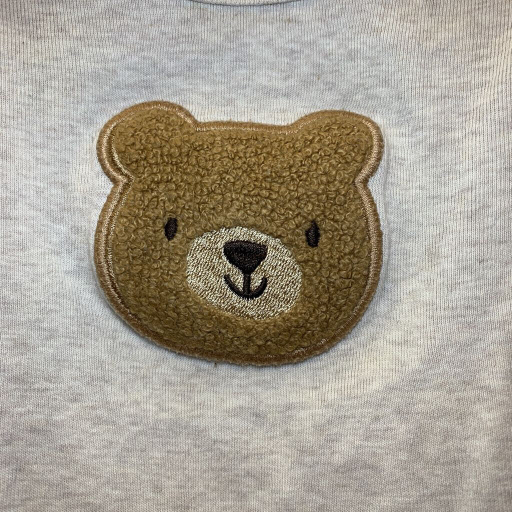 Onesie Long Sleeve Bear Patch Smiling