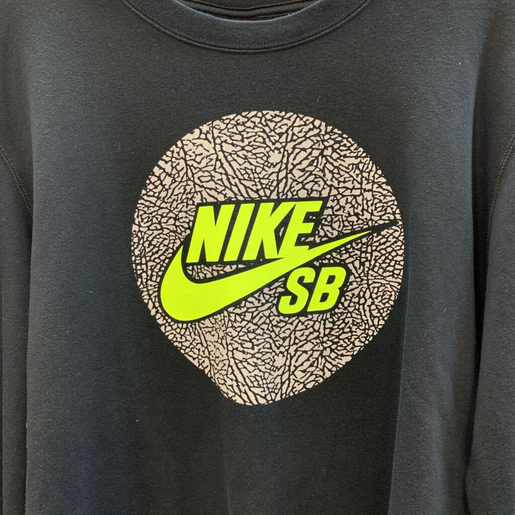 Sweatshirt: Nike Swoosh SB Crewneck