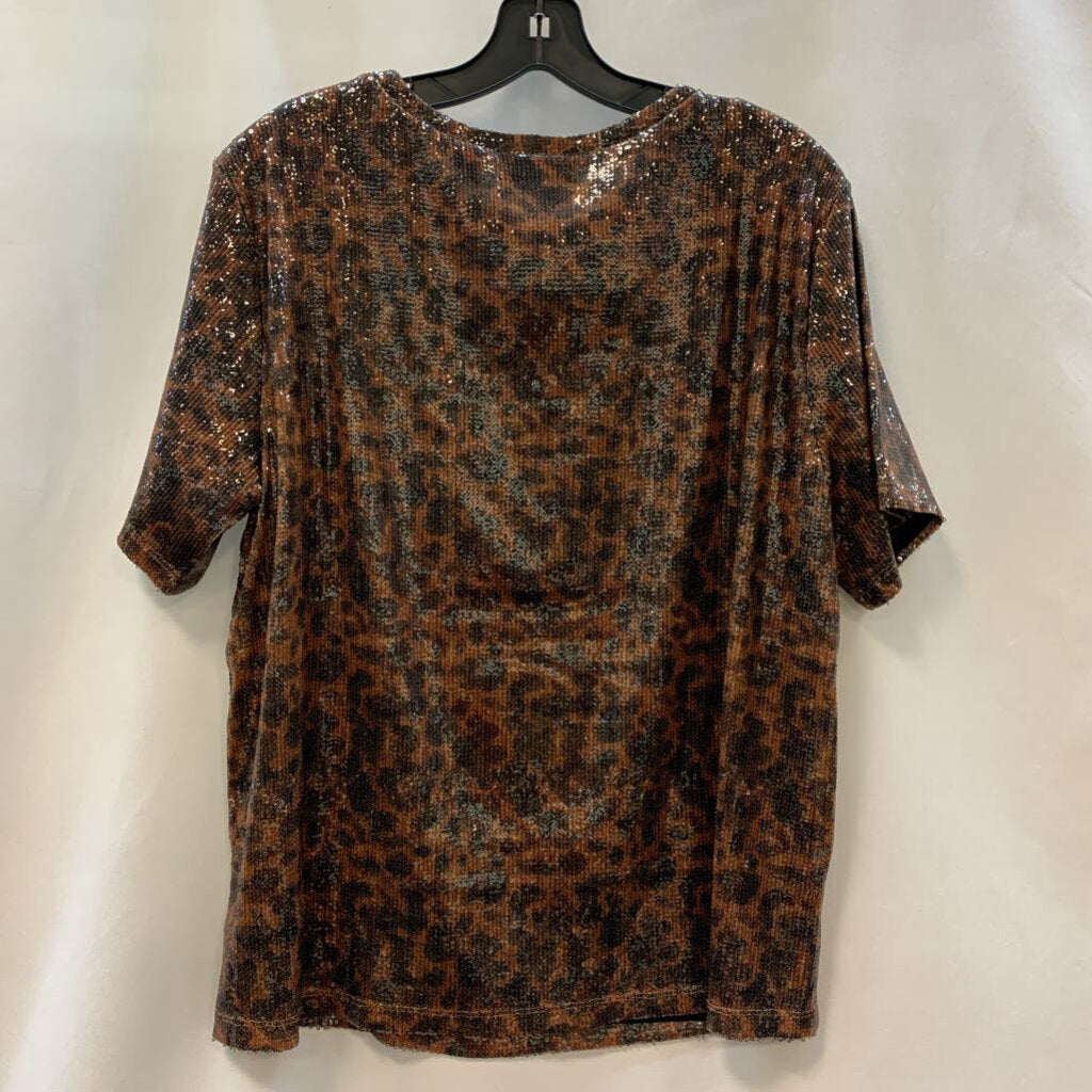Shirt: Short Sleeve Sequin
