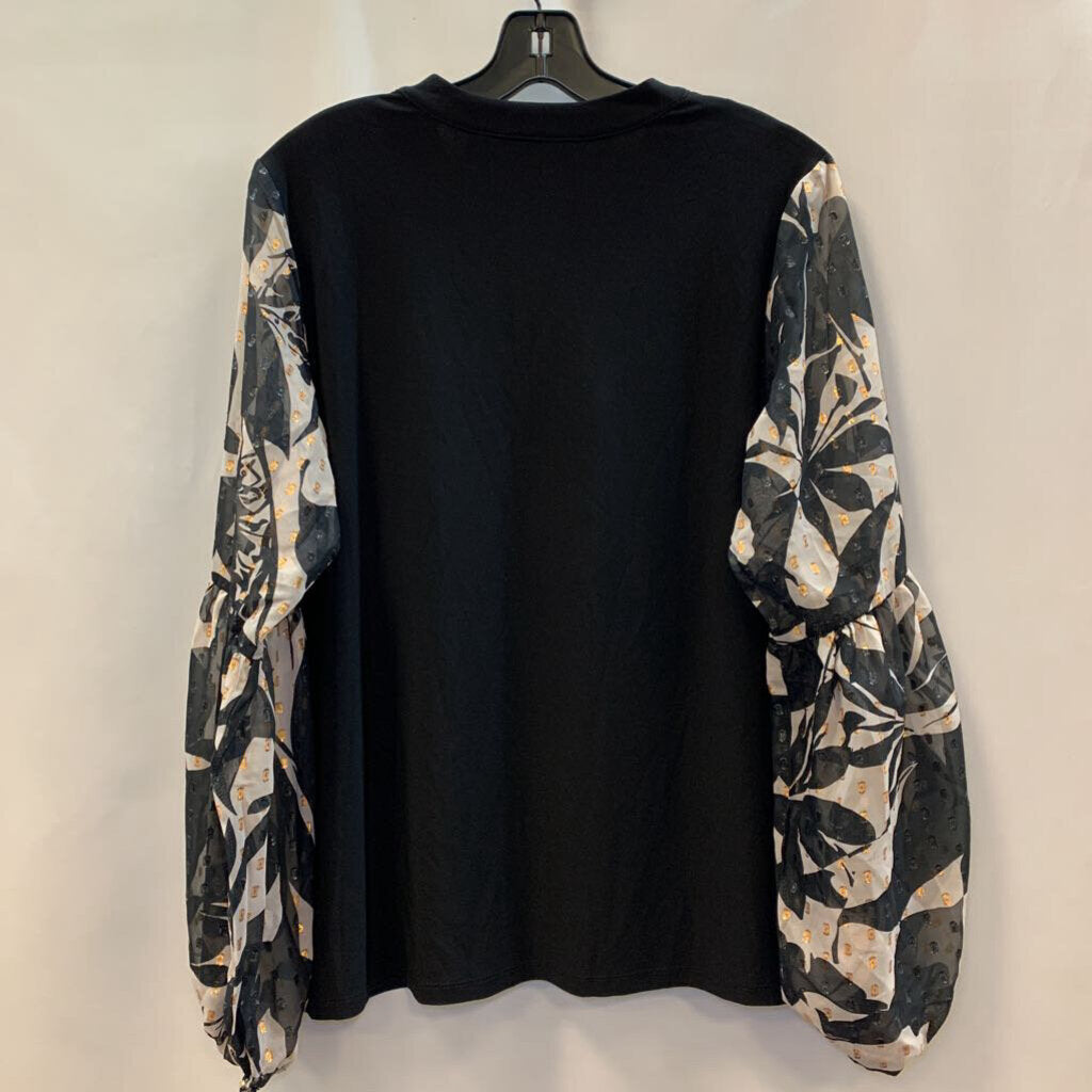 Shirt: Italia Knit Printed Sleeve with Gold Stitching