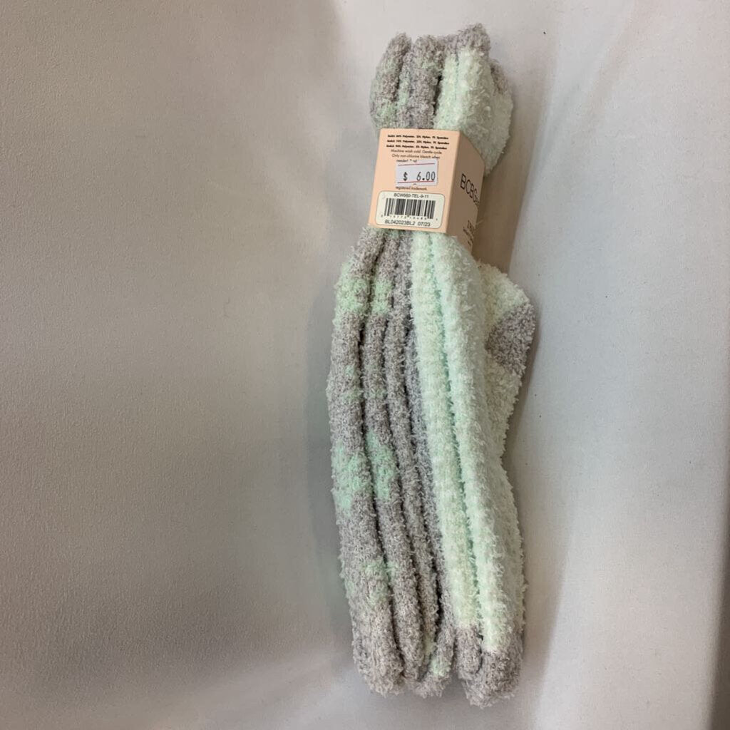 3 Pair Flower Fuzzy Calf Socks