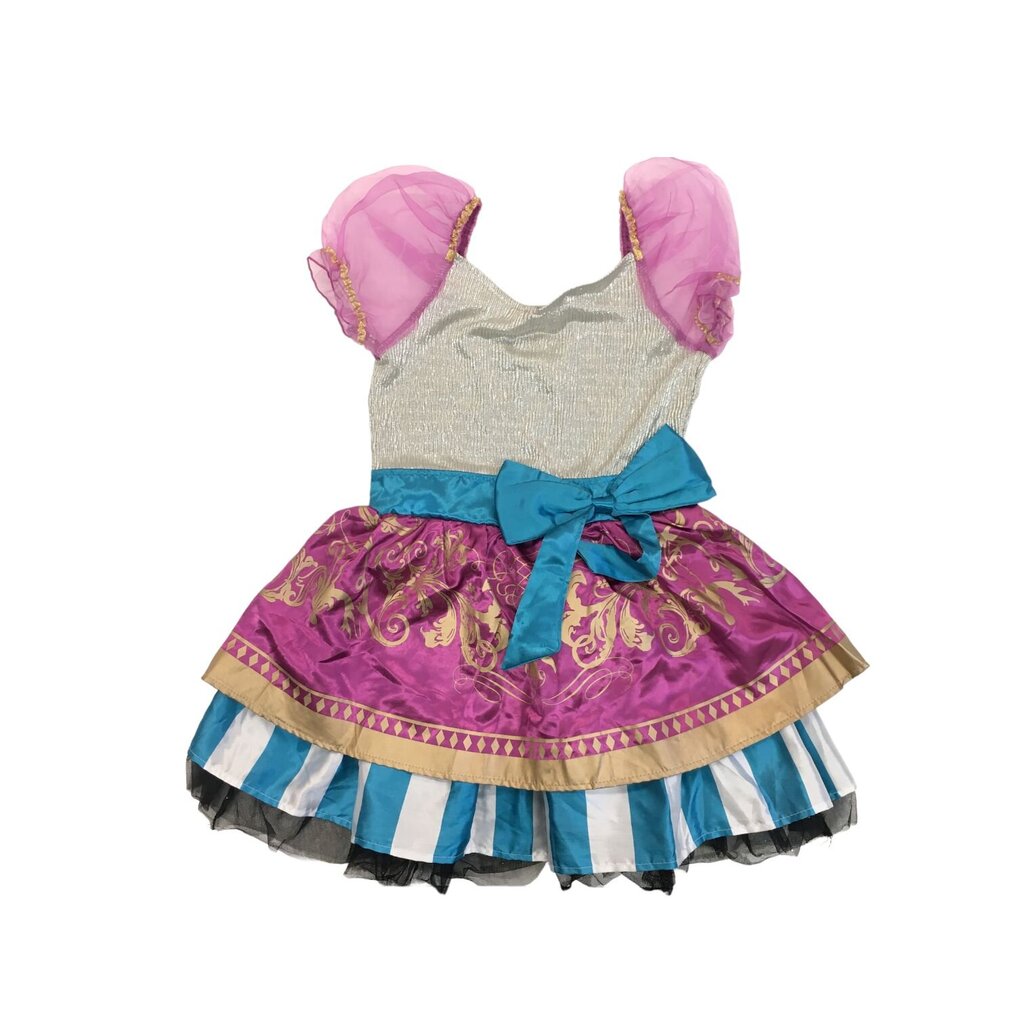 Costume: Dress