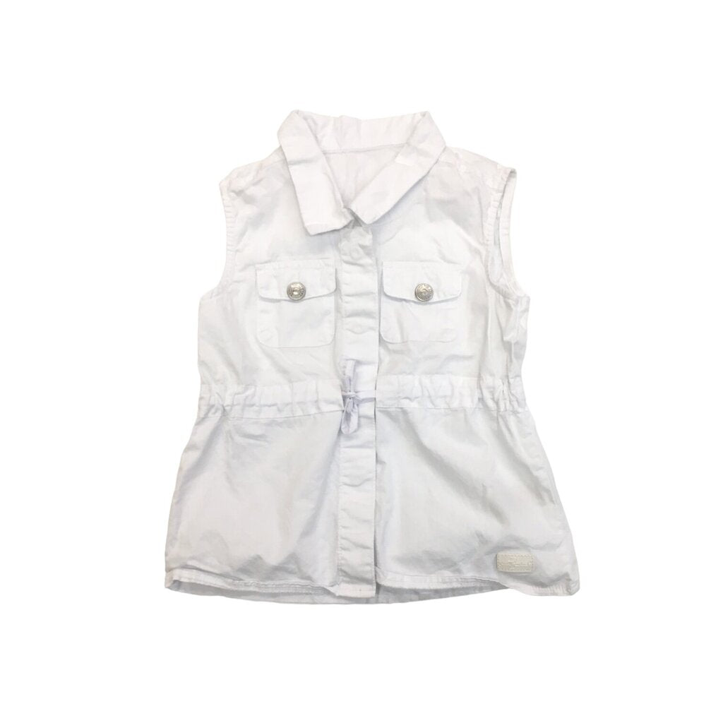 Shirt: Sleeveless Collared Button Up