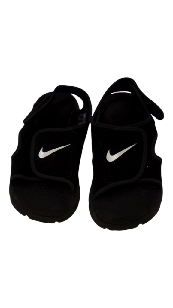 Sandles: Black