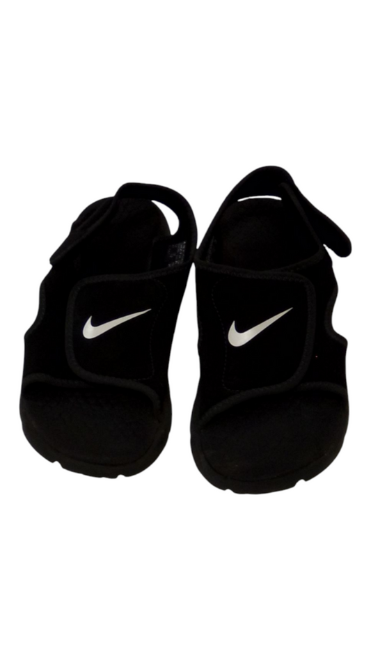 Sandles: Black