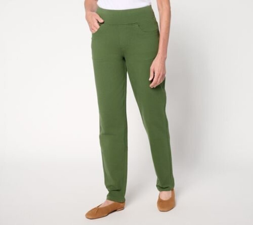 Pant: Short Flat Waistband Straight Leg
