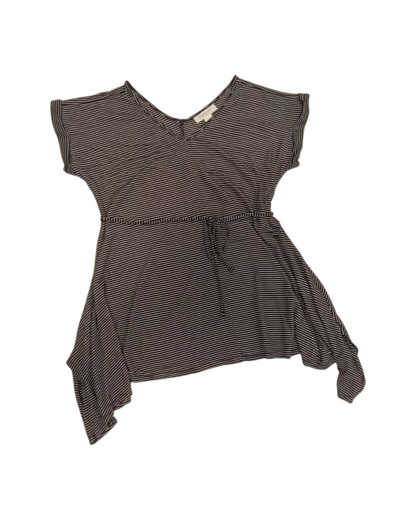Shirt: Cap Sleeve Belted