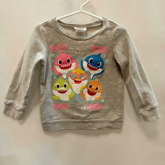 sweater: baby shark family