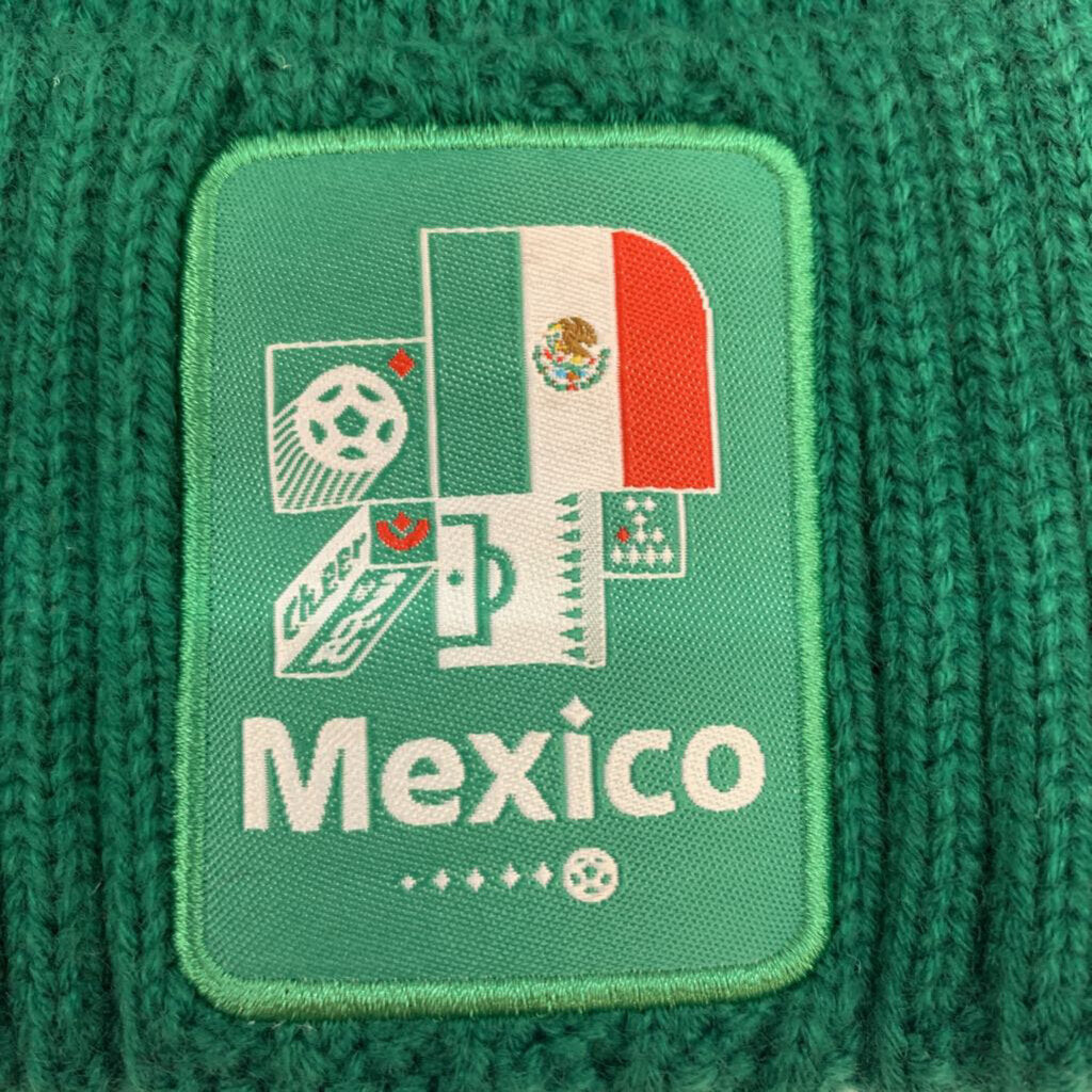 Hat: Beanie Mexice