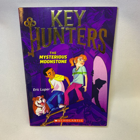 KeyHunters Mysterious Moonstone Luper