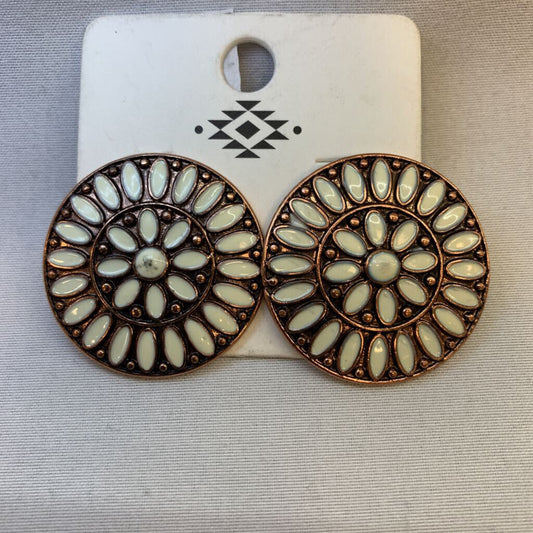 Jewelry: Western BoHo Post Earrings