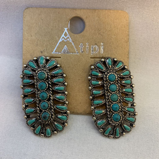 Jewelry: Western Concho Stud Earrings