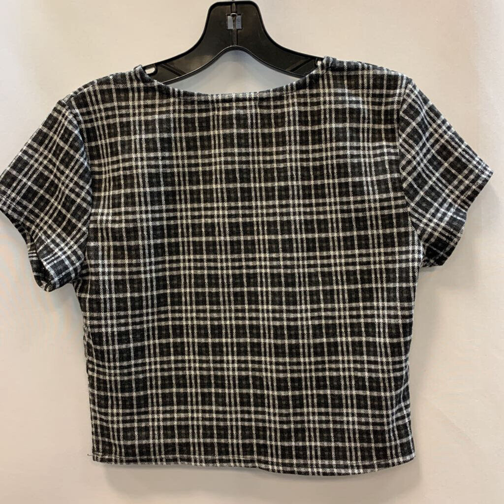 Shirt: Crop, cross front plaid