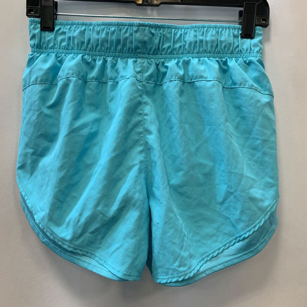 Shorts: Side pockets and built-in-brief
