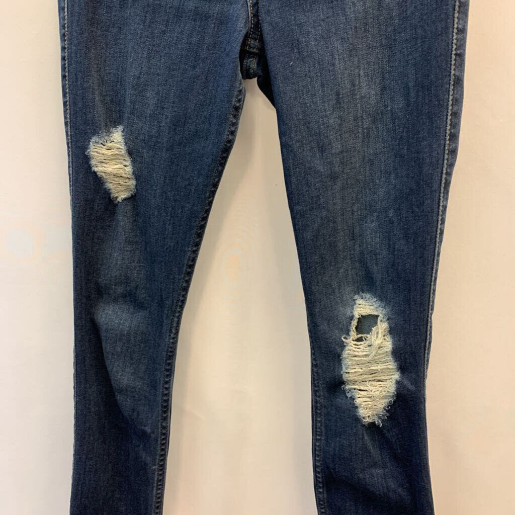 Pants: Skinny Distressed Denim