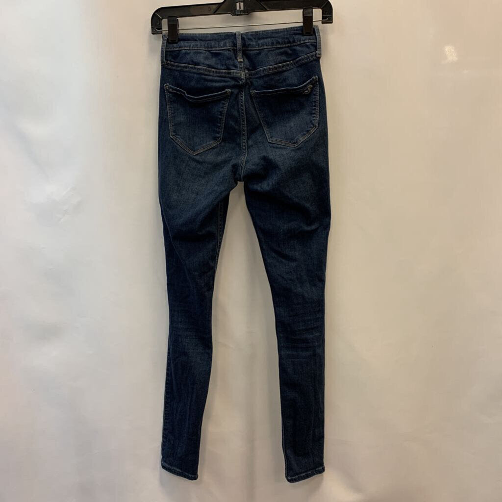 Pants: Skinny Distressed Denim