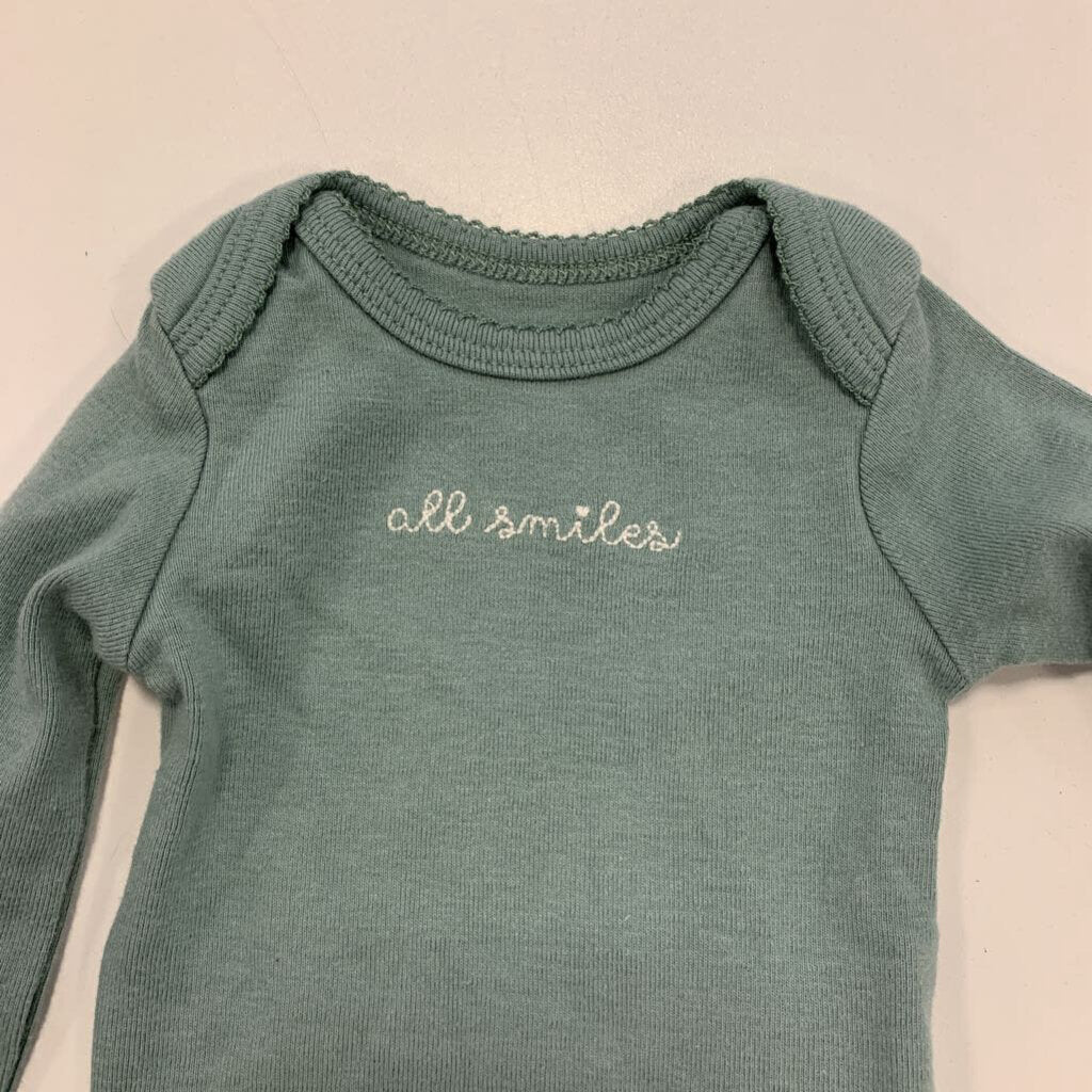 Onesie Long Sleeve: "All Smiles"