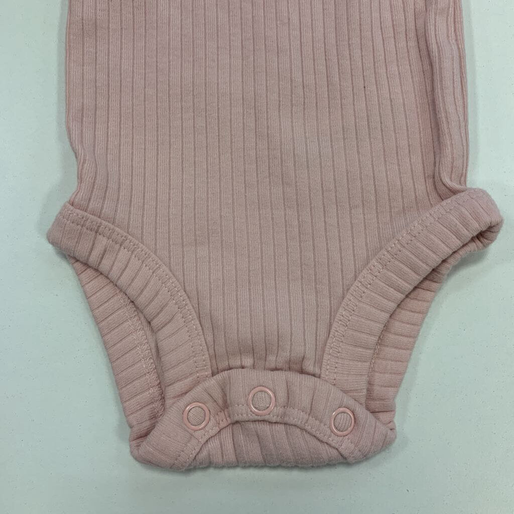 Onesie: Vertical Ribbing