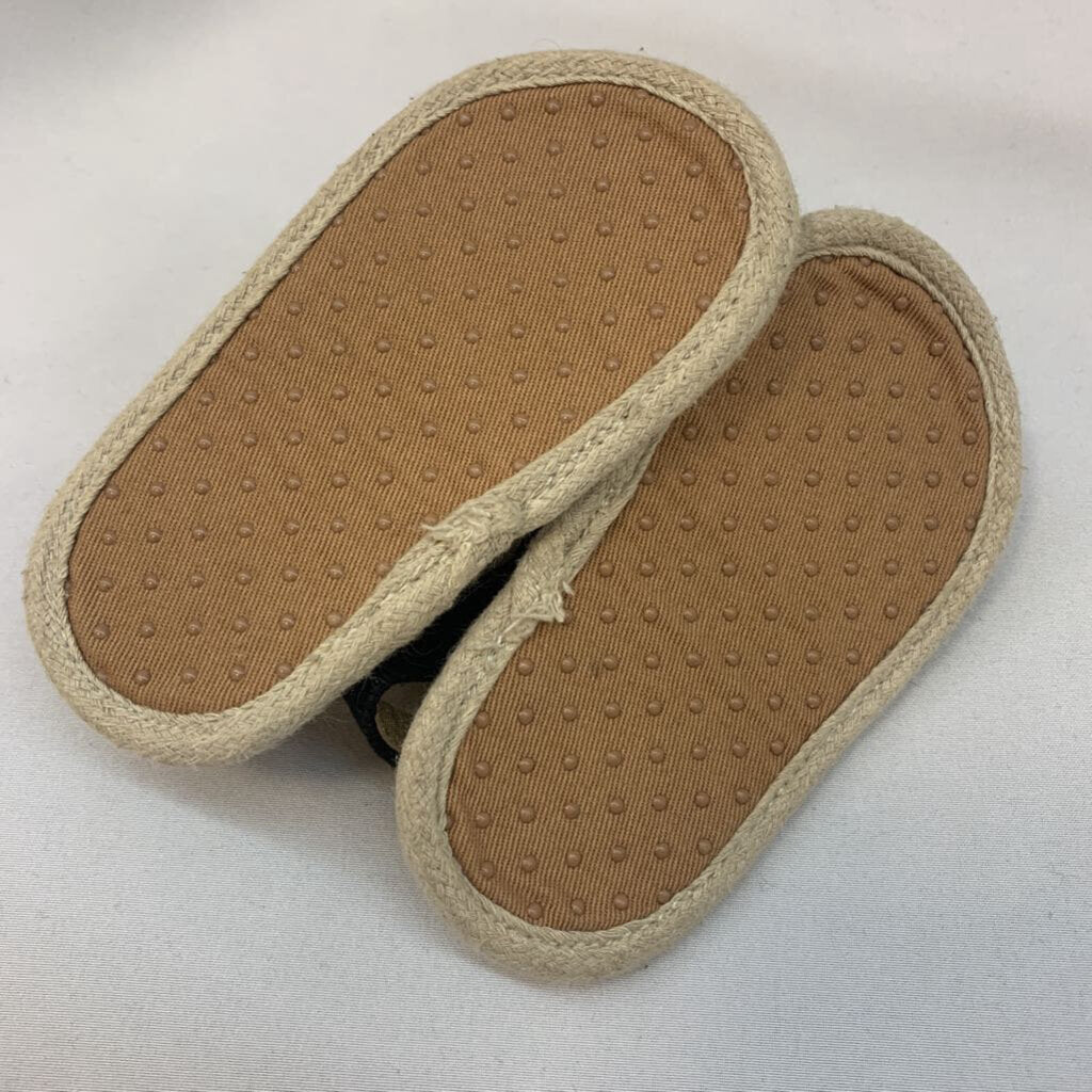 Sandals: 12-18m Tassels & Velcro