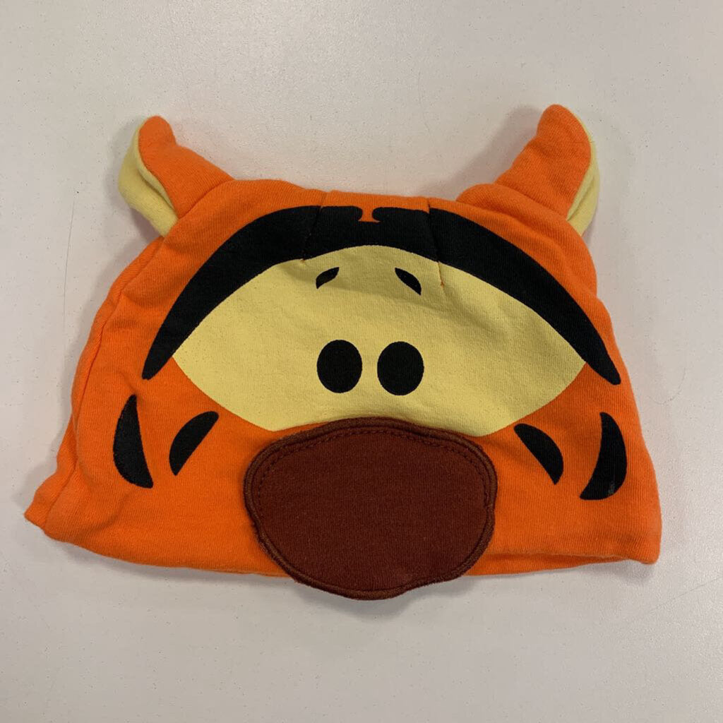 Hat: Tigger