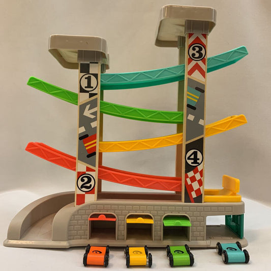 Car Ramp with 4 cars