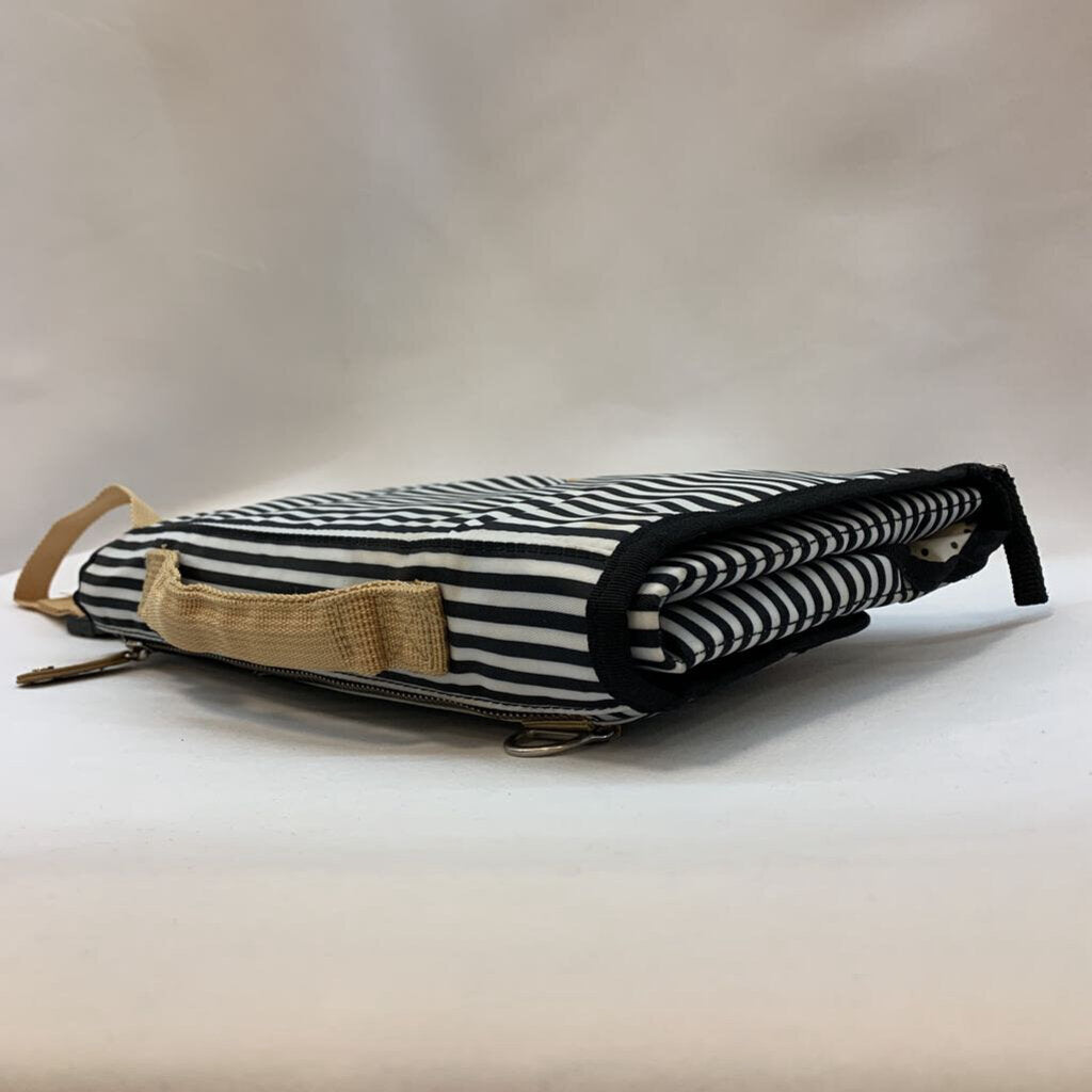 Portable Diaper Changing Mat
