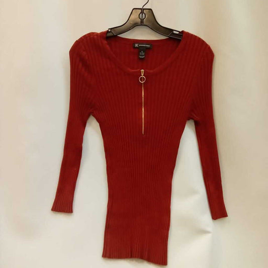 Sweater: Ribbed, 3/4 Gold Front Zipper