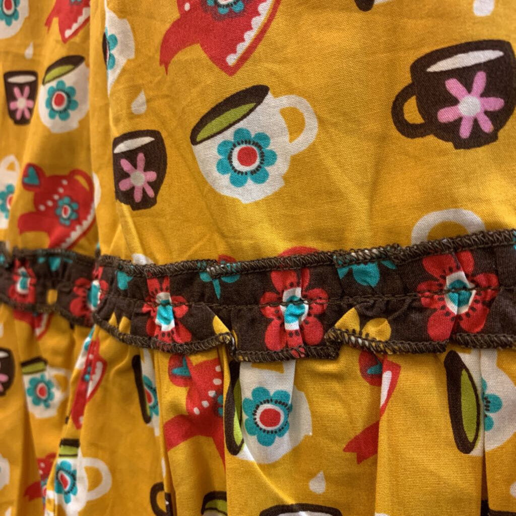 Pants: teapot design ruffle