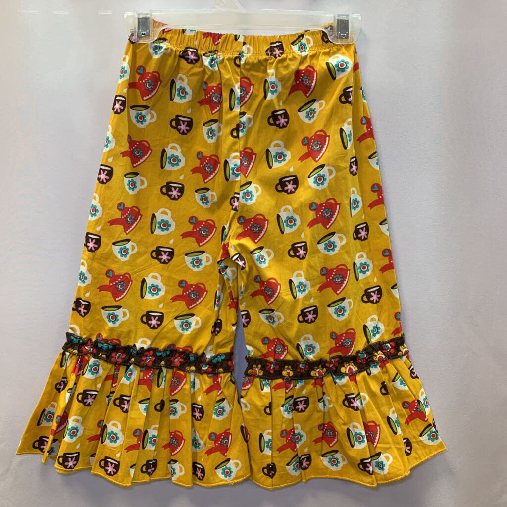 Pants: teapot design ruffle