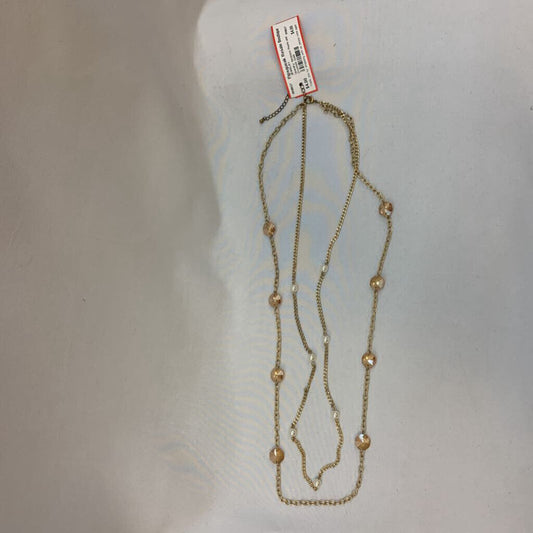 Jewelry: Necklace Pearls and Crystals