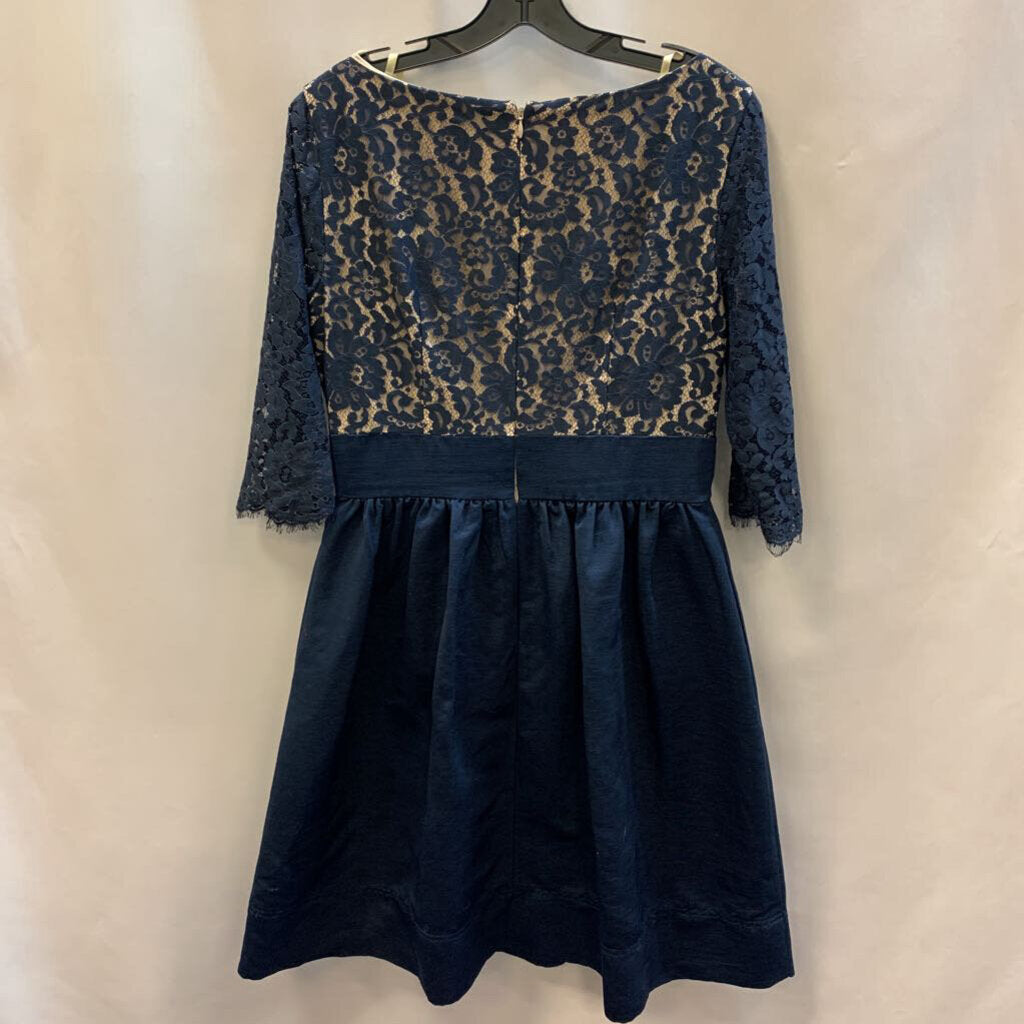 Dress: Long Sleeve Lace Flared