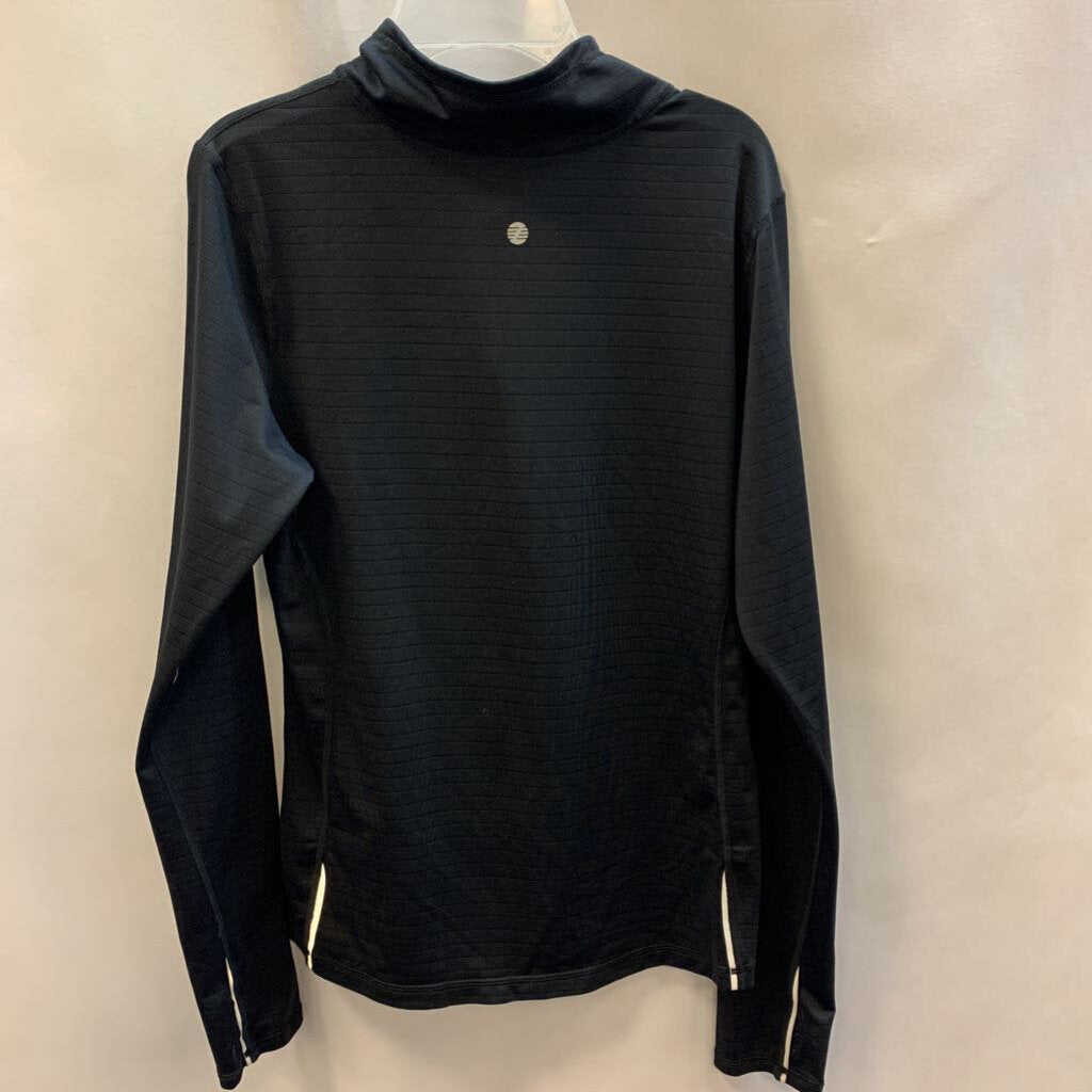 Shirt: Athletic Quarter Zip