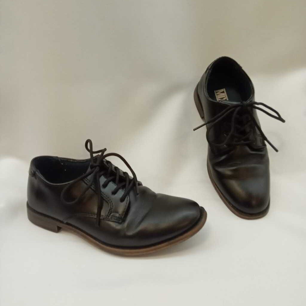 Oxford "Buckley"