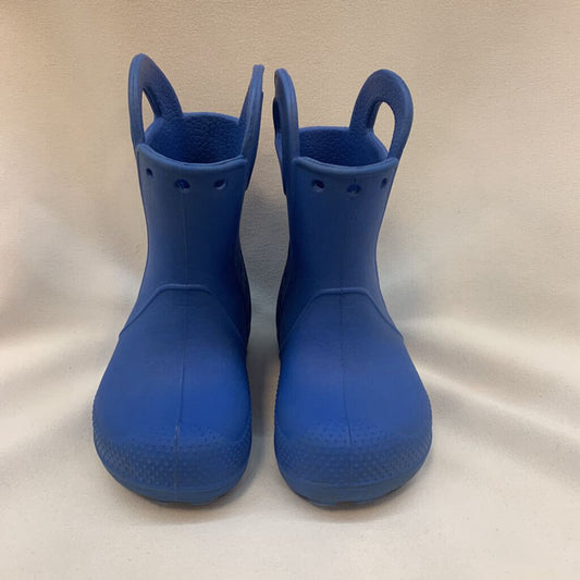 Boots Handle It Rain