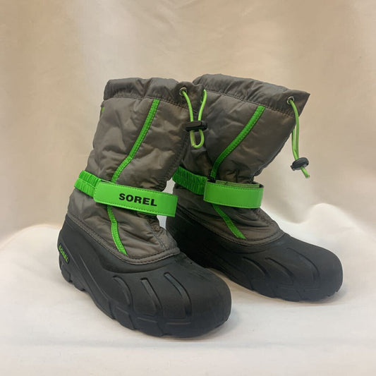 Boots: Snow