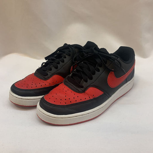Shoes: Athletic Basketball