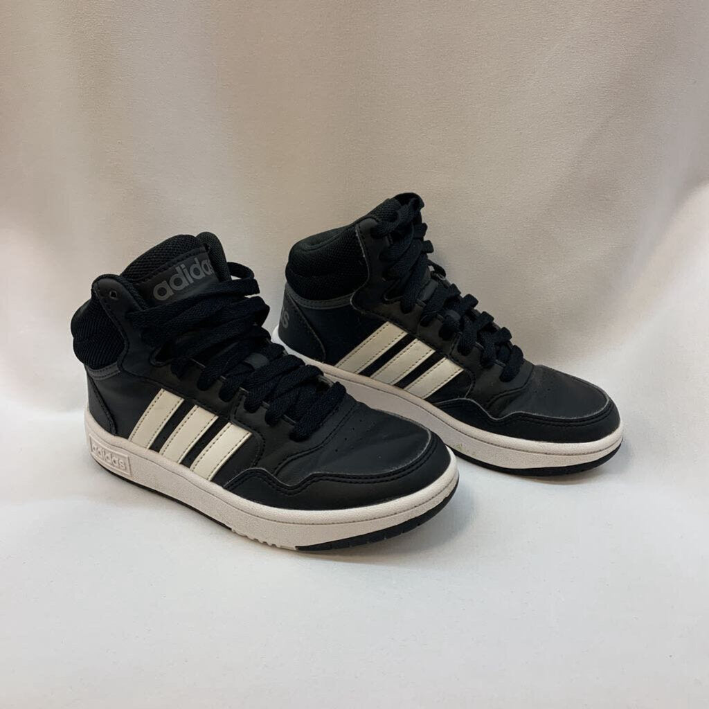 Shoes: High Top Lace Up