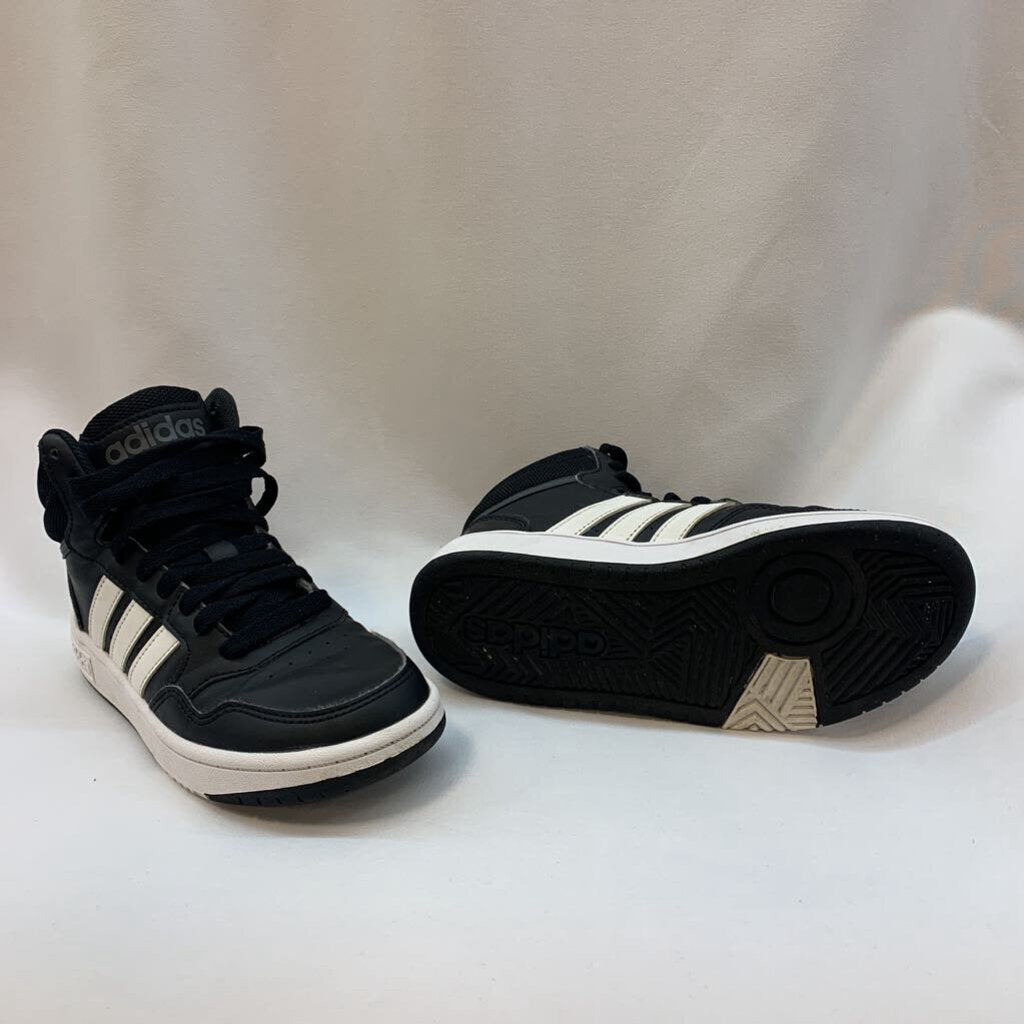 Shoes: High Top Lace Up