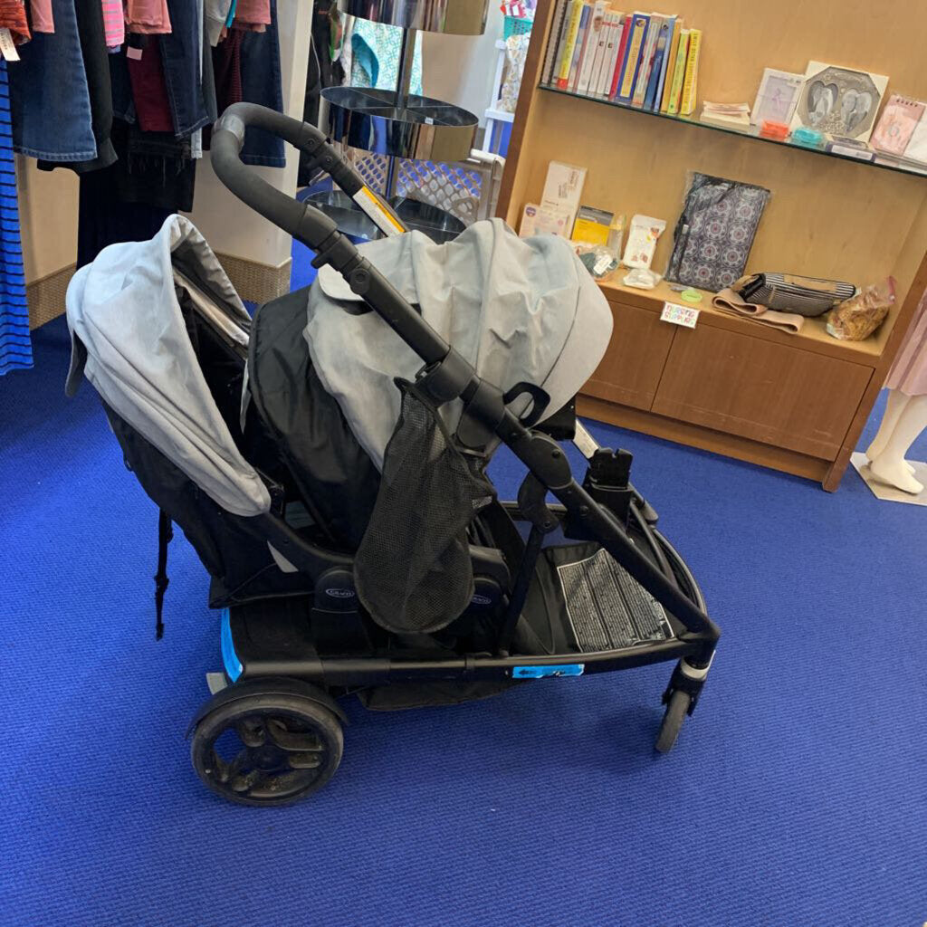 Double Stroller - missing front bar/tray