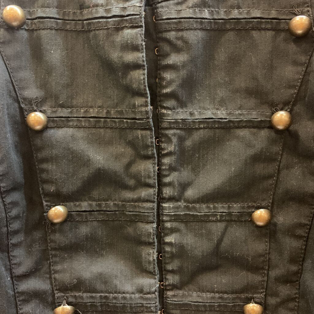 Jacket: Eyelet Latch Fashion