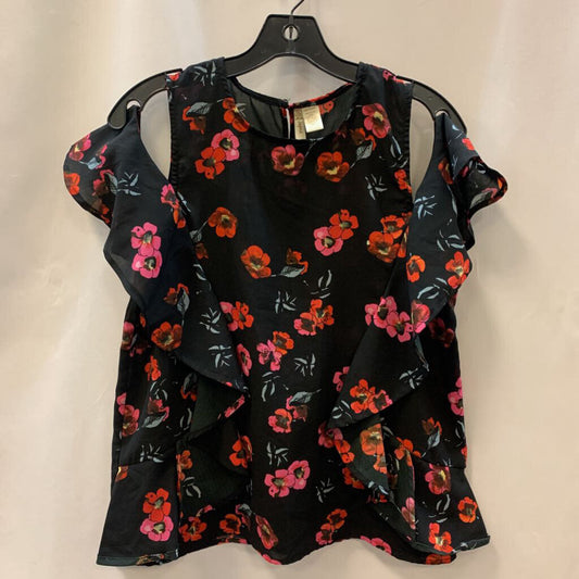 Shirt: Cold Shoulder Floral