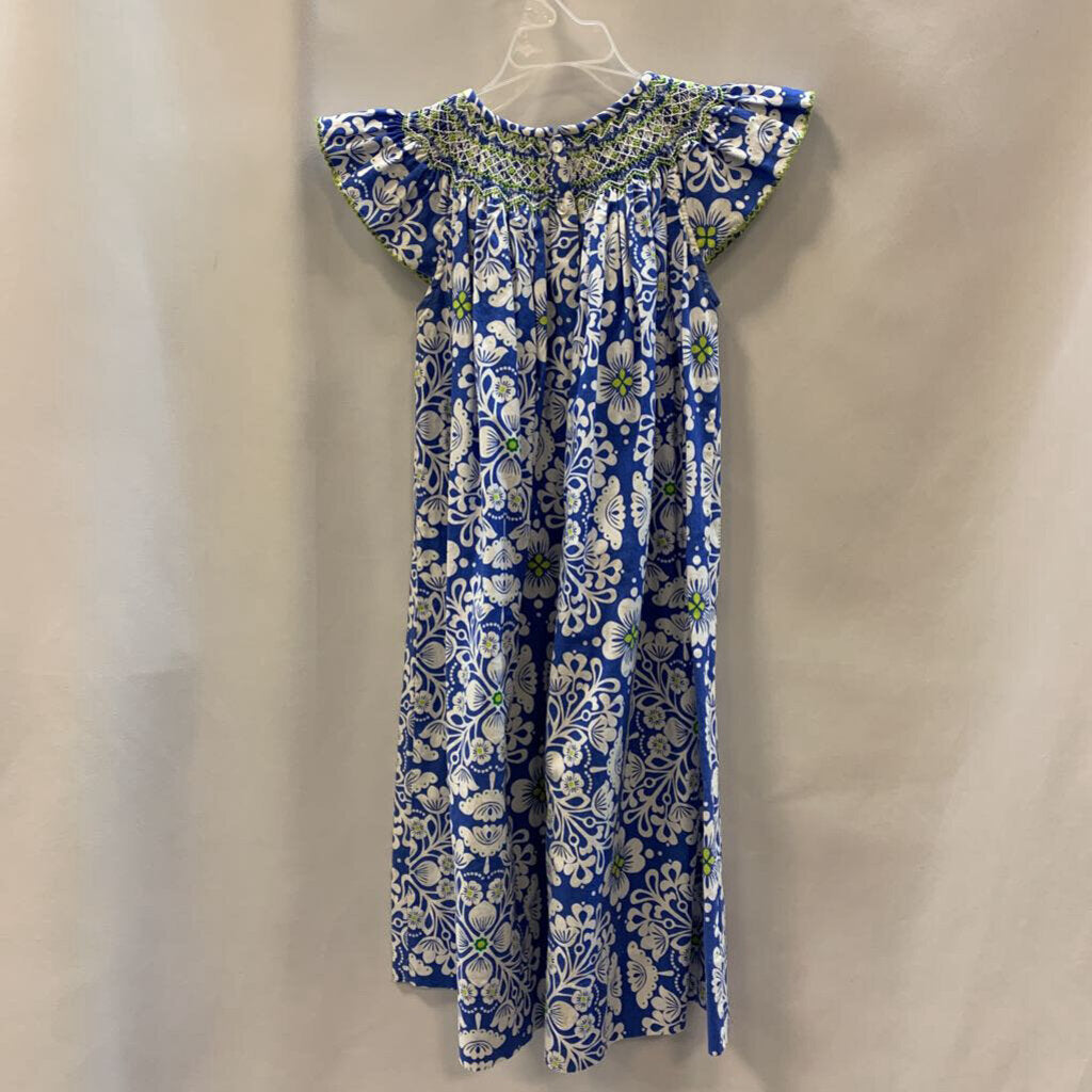 Dress: Floral Flutter Sleeve