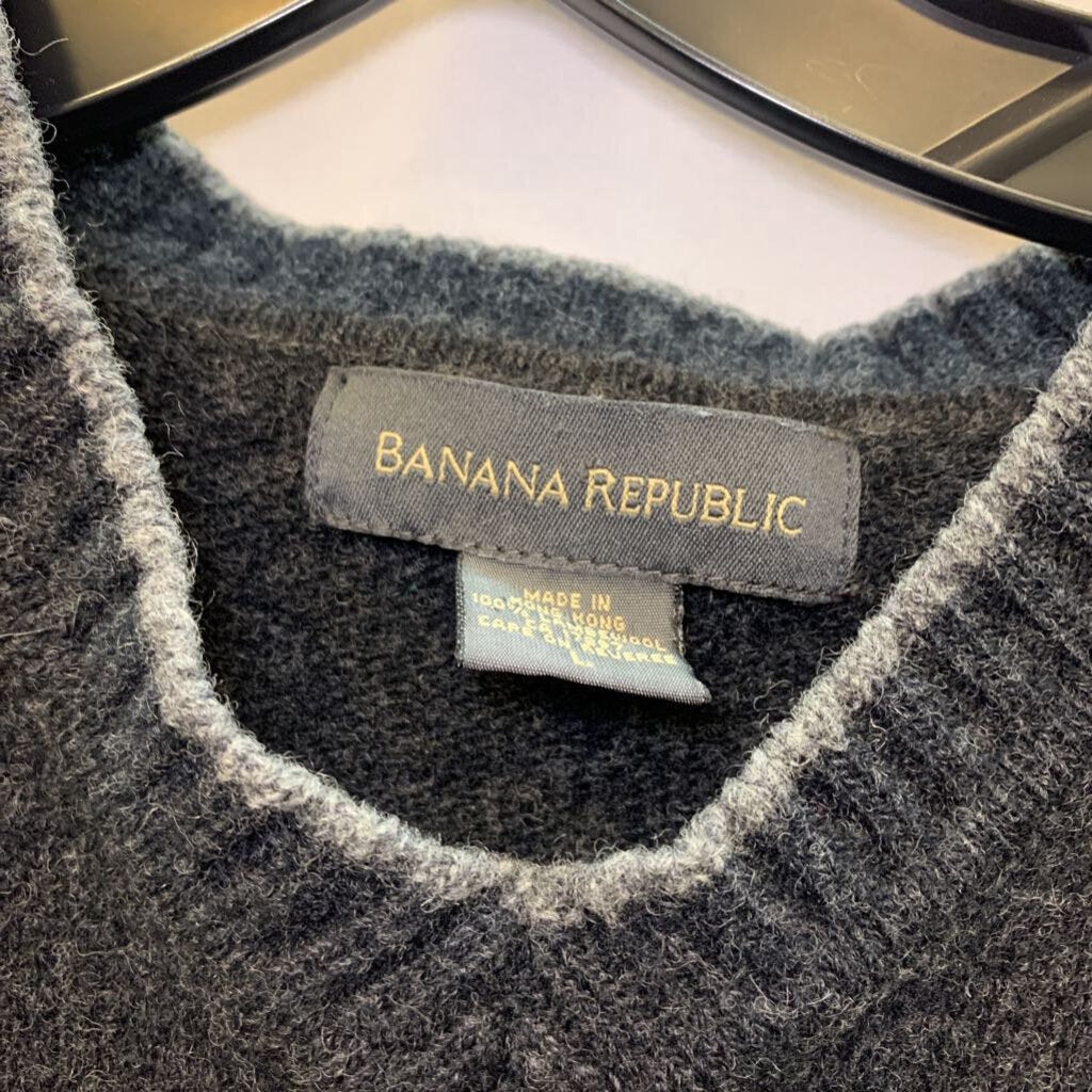 Sweater: V-Neck Arm Striped Lambwool
