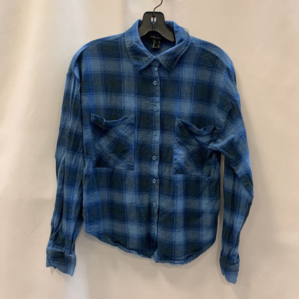 Shirt: Long Sleeve Flannel with Dual Pocket