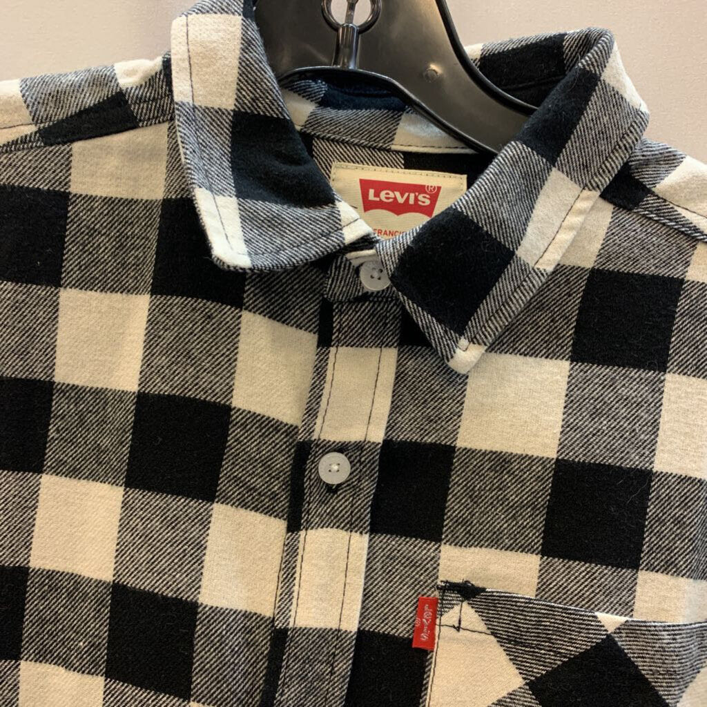Shirt: Long Sleeve Checkered Flannel