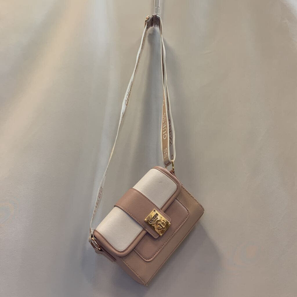Purse: Small Crossbody with Magnetic Clasp
